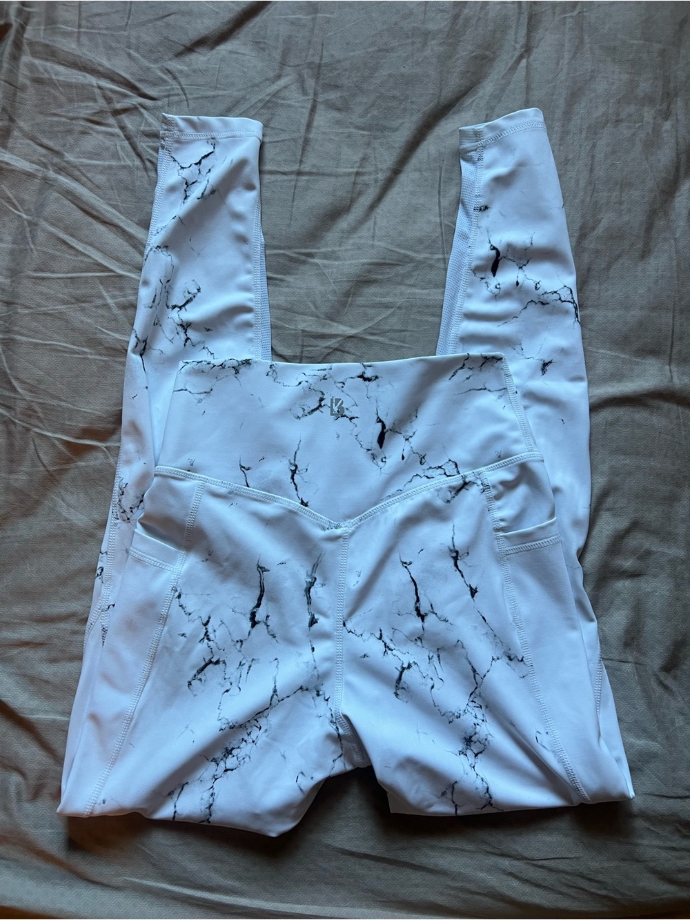 BuffBunny White with Black Marble Print Leggings